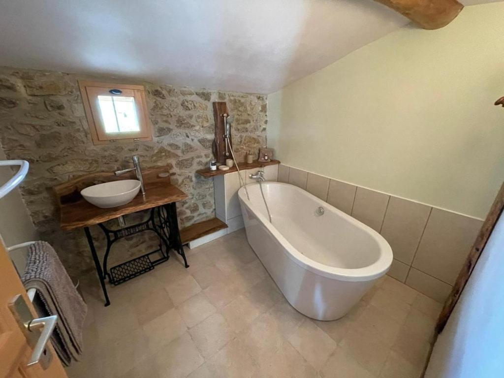 Domaine Saint Claude - Gite , Chambres D'Hotes & Hebergement Insolite Malleval Екстер'єр фото